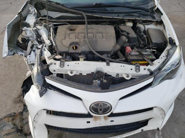 2T1BURHEXJC056939 - 2018 TOYOTA COROLLA L WHITE photo 11