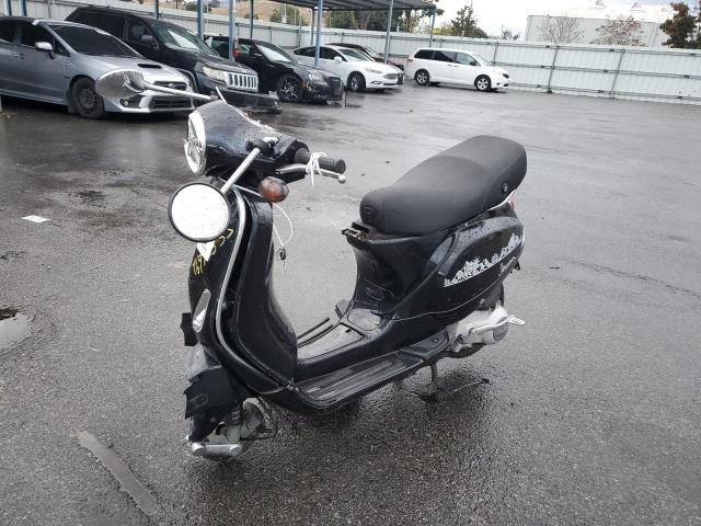 ZAPM448F875006582 - 2007 VESPA LX 150 BLACK photo 2