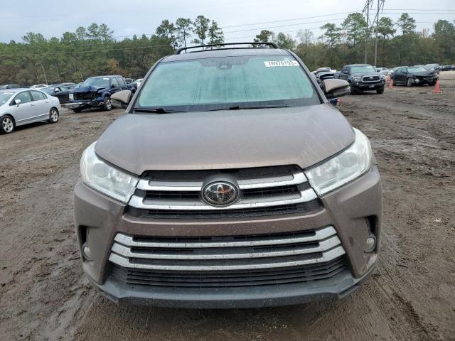 5TDZZRFH0KS294580 - 2019 TOYOTA HIGHLANDER LE BROWN photo 5