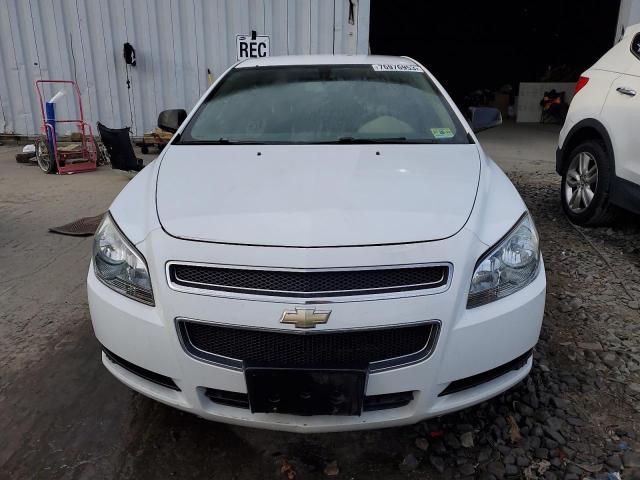 1G1ZB5EB6AF313487 - 2010 CHEVROLET MALIBU LS WHITE photo 5