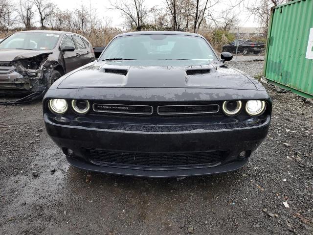 2C3CDZAGXNH263217 - 2022 DODGE CHALLENGER SXT BLACK photo 5