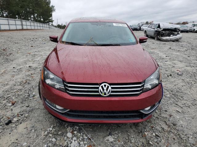 1VWBS7A36FC016583 - 2015 VOLKSWAGEN PASSAT SE RED photo 5