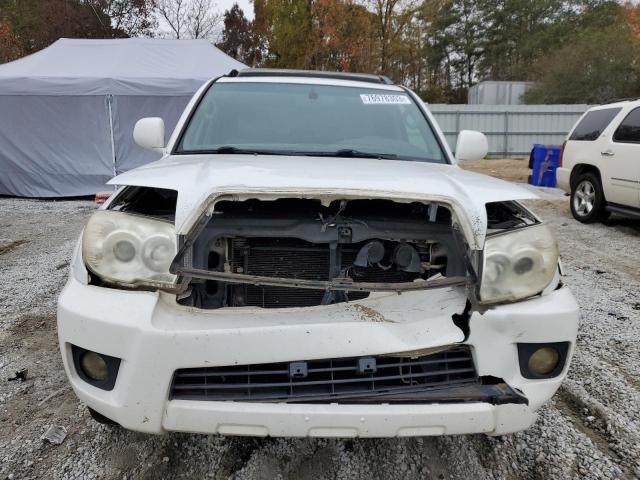 JTEZU17R960065553 - 2006 TOYOTA 4RUNNER LIMITED WHITE photo 5