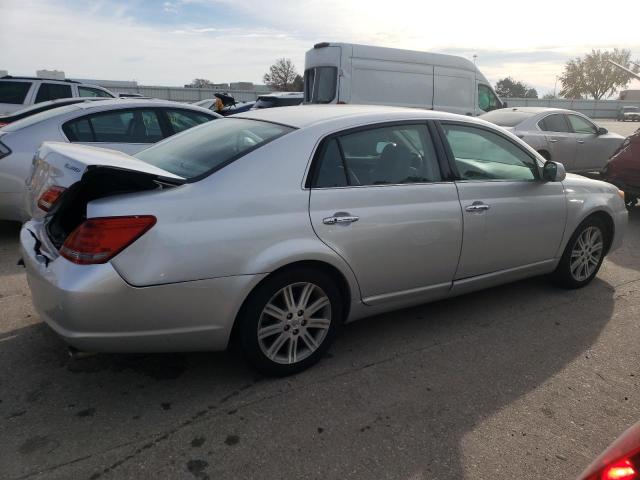 4T1BK36B28U274118 - 2008 TOYOTA AVALON XL SILVER photo 3