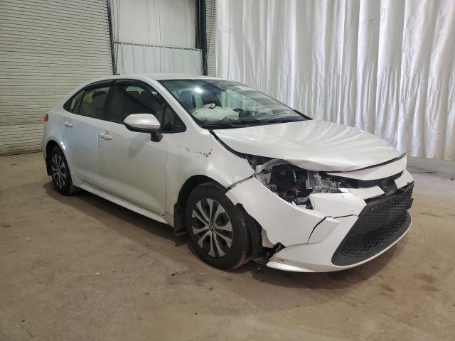 JTDEAMDE4NJ054421 - 2022 TOYOTA COROLLA LE WHITE photo 4