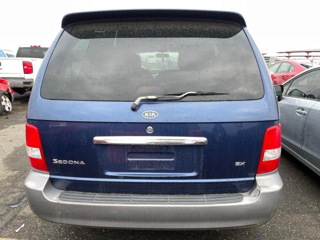 KNDUP131646565315 - 2004 KIA SEDONA EX BLUE photo 6