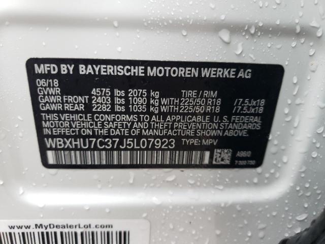 WBXHU7C37J5L07923 - 2018 BMW X1 SDRIVE28I WHITE photo 13