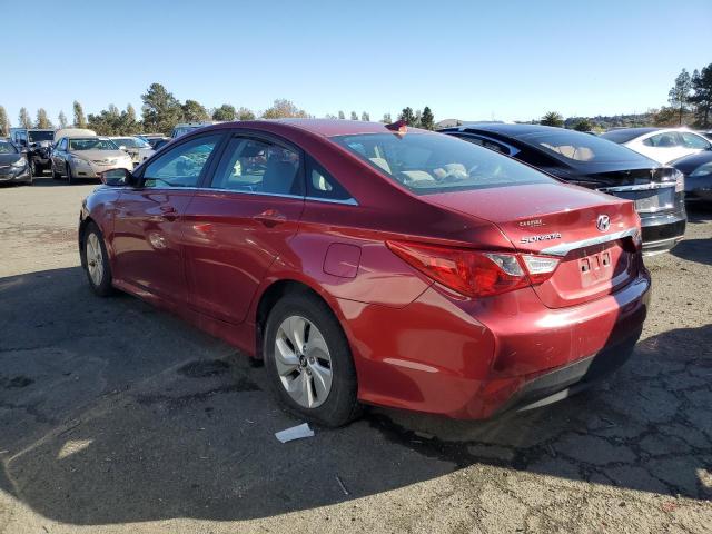 5NPEB4AC7EH814415 - 2014 HYUNDAI SONATA GLS RED photo 2