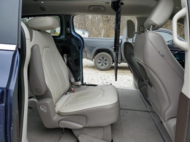 2C4RC1BG2KR666221 - 2019 CHRYSLER PACIFICA TOURING L BLUE photo 11