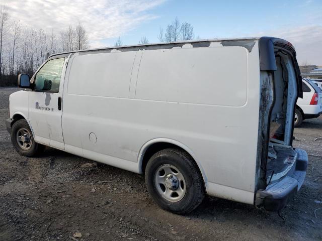 1GCFG15X771166831 - 2007 CHEVROLET EXPRESS G1 WHITE photo 2