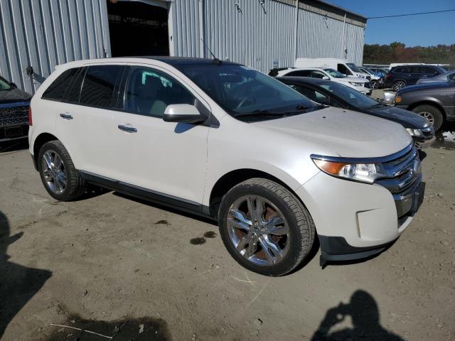 2FMDK3JC9BBB58386 - 2011 FORD EDGE SEL WHITE photo 4