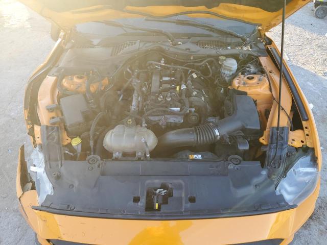 1FA6P8TH6J5112091 - 2018 FORD MUSTANG ORANGE photo 11