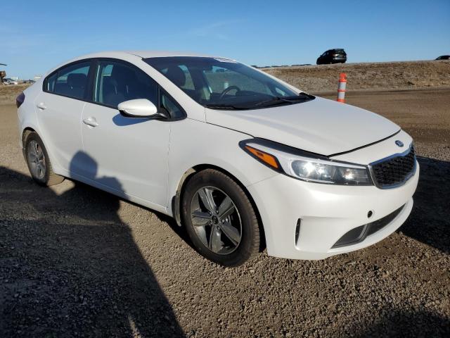 3KPFL4A74JE182041 - 2018 KIA FORTE LX WHITE photo 4