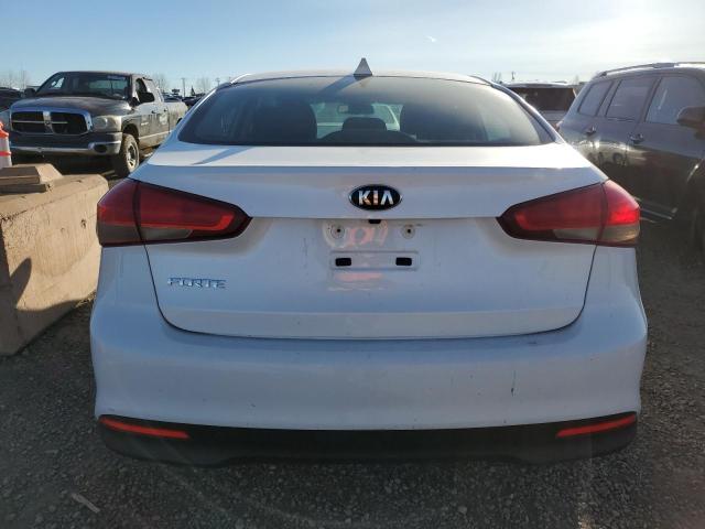 3KPFL4A74JE182041 - 2018 KIA FORTE LX WHITE photo 6