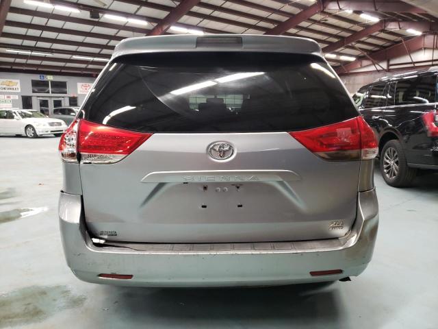 5TDDK3DC4BS002433 - 2011 TOYOTA SIENNA XLE SILVER photo 6