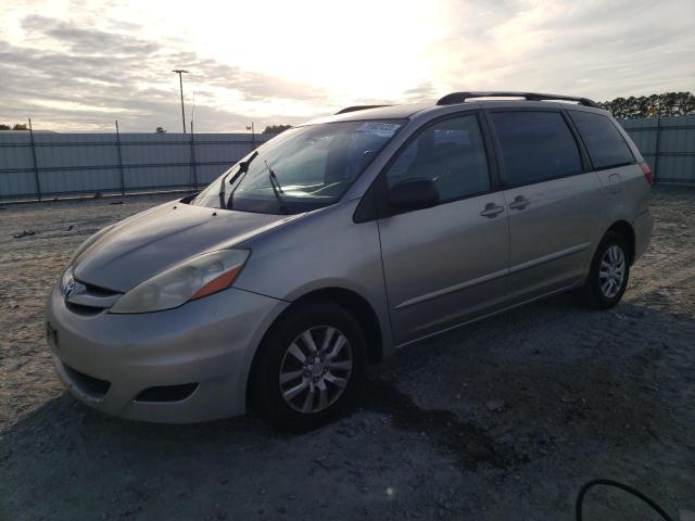 5TDZK23C97S023951 - 2007 TOYOTA SIENNA CE SILVER photo 1