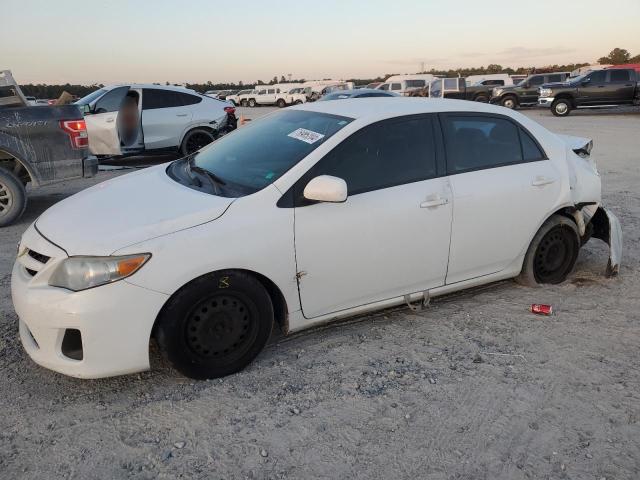 2T1BU4EE0BC721548 - 2011 TOYOTA COROLLA BASE WHITE photo 1