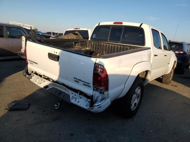 5TEJU62N68Z512247 - 2008 TOYOTA TACOMA DOUBLE CAB PRERUNNER WHITE photo 3
