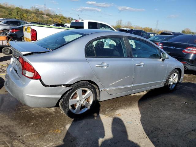 19XFA16699E007056 - 2009 HONDA CIVIC LX-S 银色 照片 3