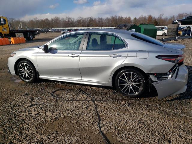 4T1G11BK1PU077443 - 2023 TOYOTA CAMRY SE NIGHT SHADE SILVER photo 2