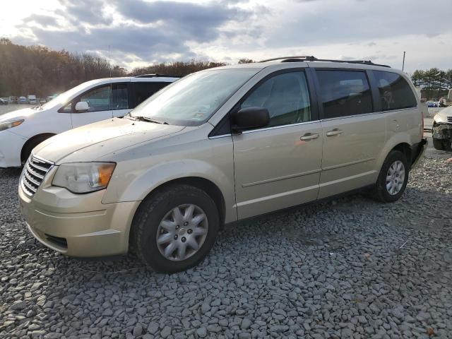 2A4RR4DE5AR178076 - 2010 CHRYSLER TOWN & COU LX TAN photo 1