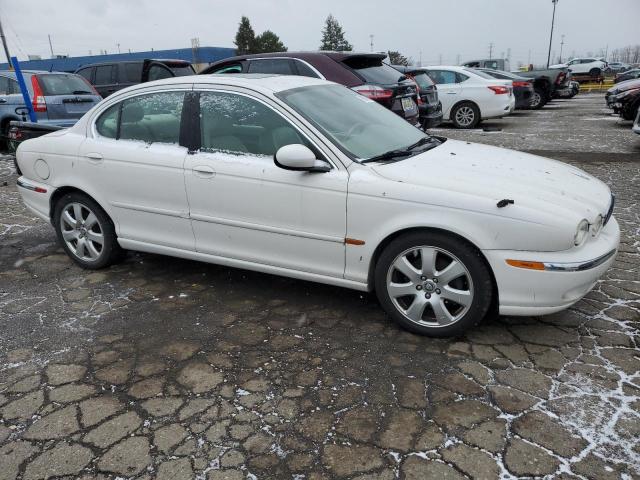 SAJEA51C84WD79197 - 2004 JAGUAR X-TYPE 3.0 WHITE photo 4