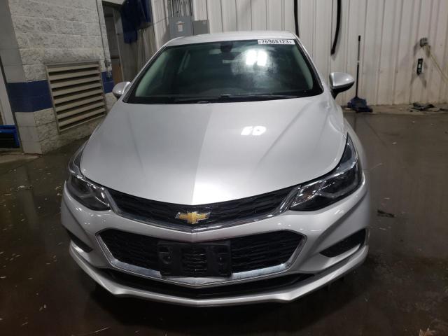 3G1BE6SM2JS625743 - 2018 CHEVROLET CRUZE LT SILVER photo 5