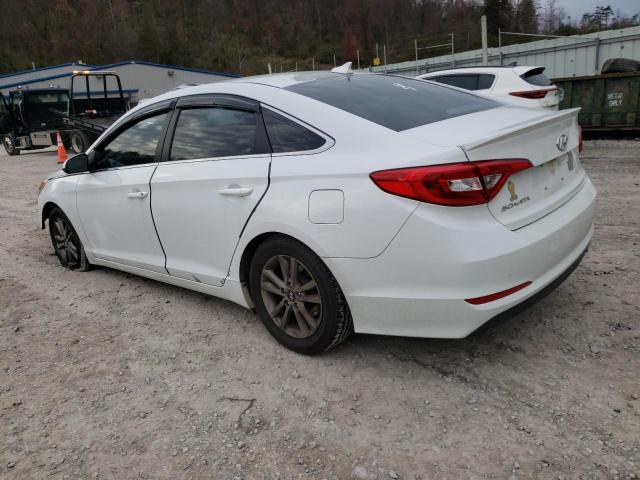 5NPE24AF0FH000683 - 2015 HYUNDAI SONATA SE WHITE photo 2