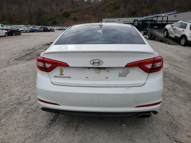 5NPE24AF0FH000683 - 2015 HYUNDAI SONATA SE WHITE photo 6