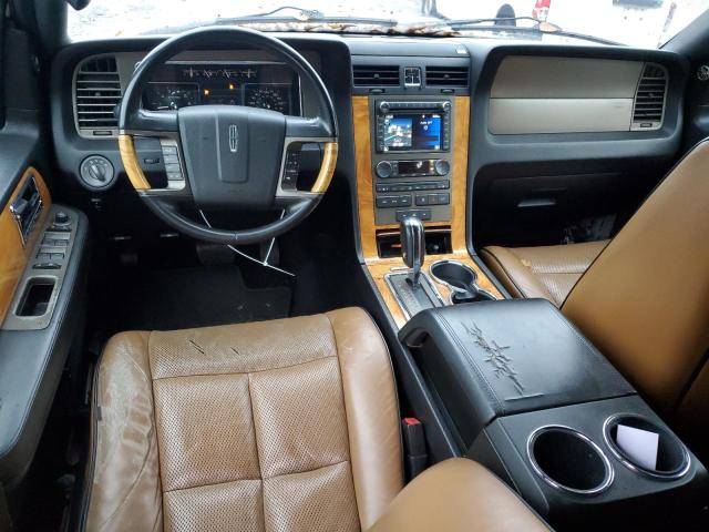 5LMJJ2J53BEJ03158 - 2011 LINCOLN NAVIGATOR 银色 照片 8