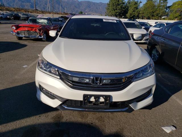 1HGCR2F12HA198764 - 2017 HONDA ACCORD SPORT SPECIAL EDITION WHITE photo 5