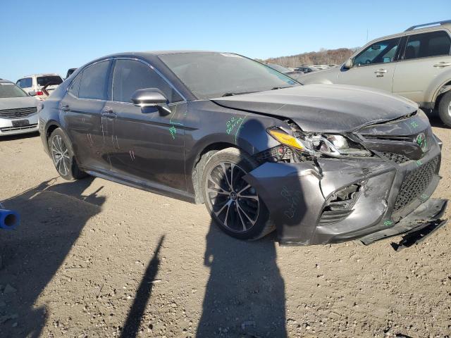 4T1B11HK8JU588415 - 2018 TOYOTA CAMRY L GRAY photo 4