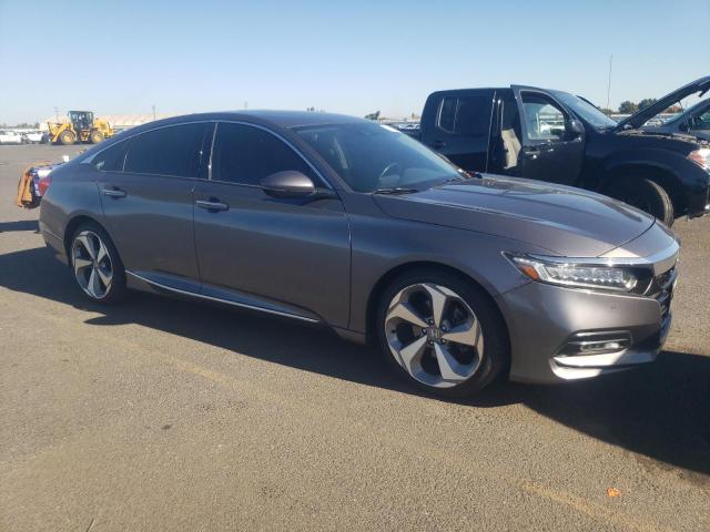 1HGCV1F97JA055679 - 2018 HONDA ACCORD TOURING GRAY photo 4