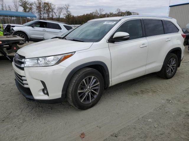 2017 TOYOTA HIGHLANDER SE, 