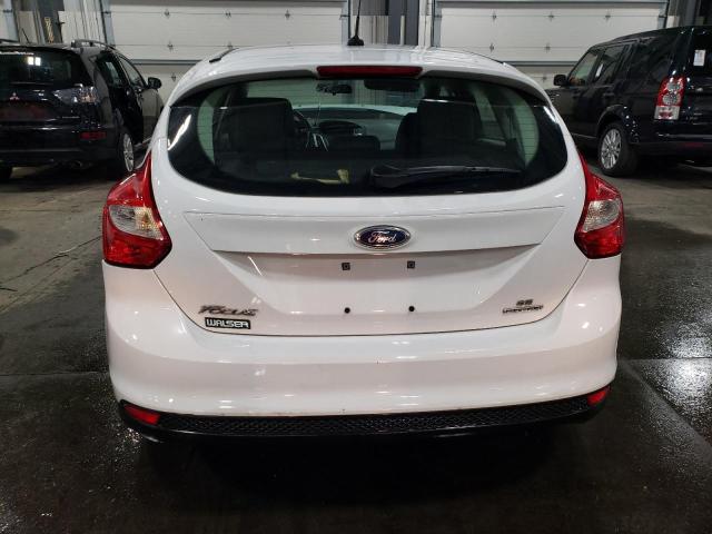 1FADP3K29DL189917 - 2013 FORD FOCUS SE WHITE photo 6