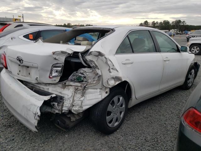 4T1BF3EK2BU637210 - 2011 TOYOTA CAMRY BASE WHITE photo 3