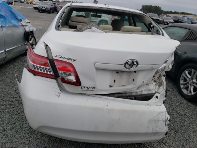 4T1BF3EK2BU637210 - 2011 TOYOTA CAMRY BASE WHITE photo 6