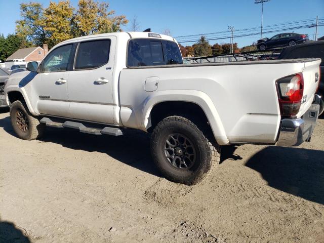 3TMDZ5BN1JM041331 - 2018 TOYOTA TACOMA DOUBLE CAB WHITE photo 2