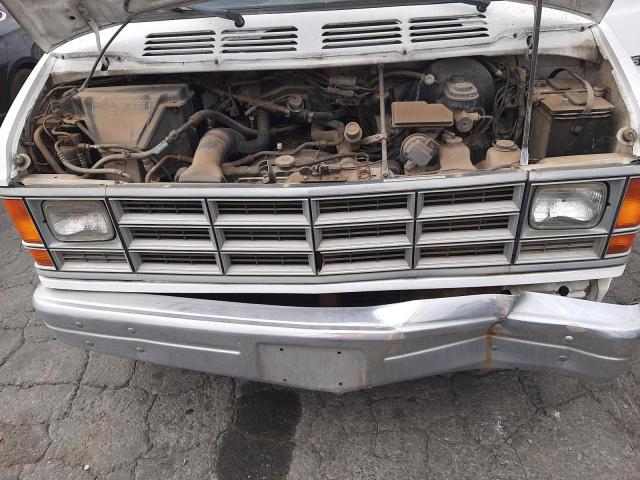 2B5WB35Z3NK103957 - 1992 DODGE RAM WAGON B350 WHITE photo 11