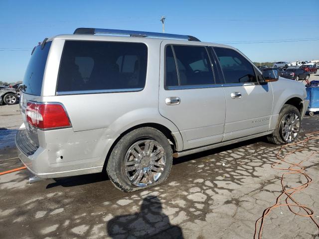 5LMFU27507LJ23620 - 2007 LINCOLN NAVIGATOR ვერცხლისფერი ფოტო 3