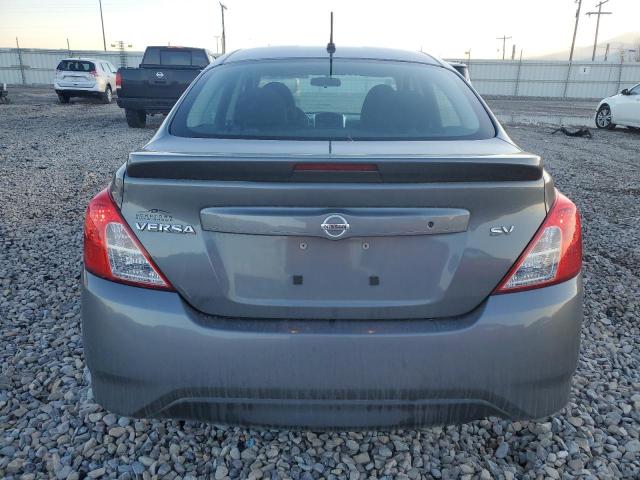 3N1CN7AP5HL859928 - 2017 NISSAN VERSA S GRAY photo 6