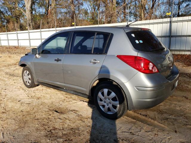 3N1BC13E18L353913 - 2008 NISSAN VERSA S GRAY photo 2