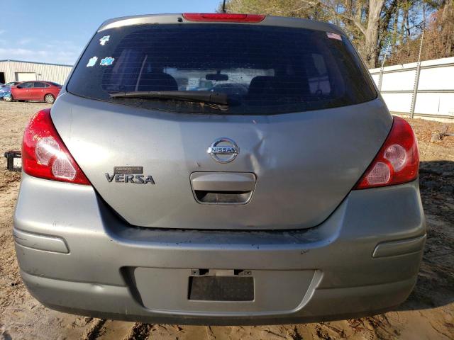 3N1BC13E18L353913 - 2008 NISSAN VERSA S GRAY photo 6