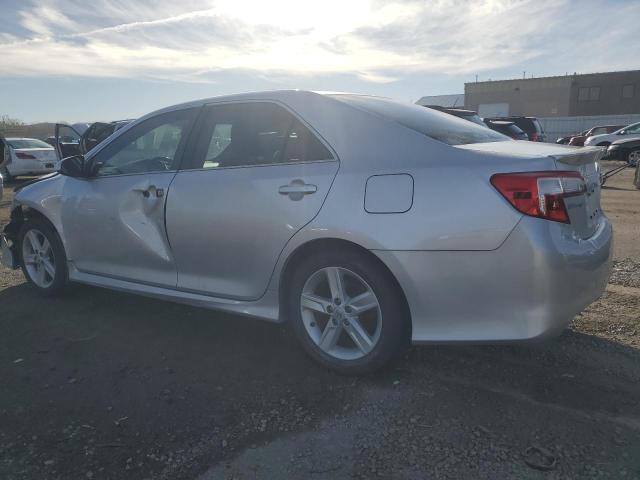 4T1BF1FK4EU309021 - 2014 TOYOTA CAMRY L SILVER photo 2