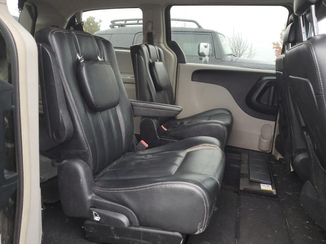 2C4RC1BG3FR730739 - 2015 CHRYSLER TOWN & COU TOURING BLACK photo 11