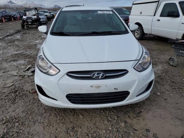 KMHCT4AE3HU267283 - 2017 HYUNDAI ACCENT SE WHITE photo 5