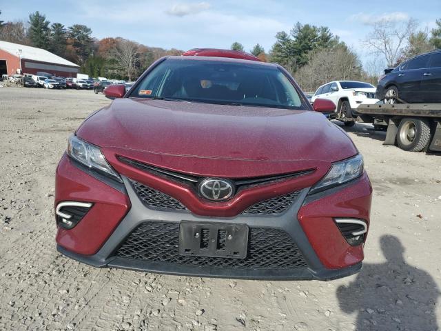 4T1B11HK4JU611219 - 2018 TOYOTA CAMRY L BURGUNDY photo 5