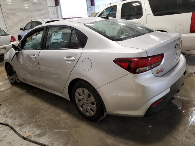 3KPA24AB2KE225195 - 2019 KIA RIO S SILVER photo 2