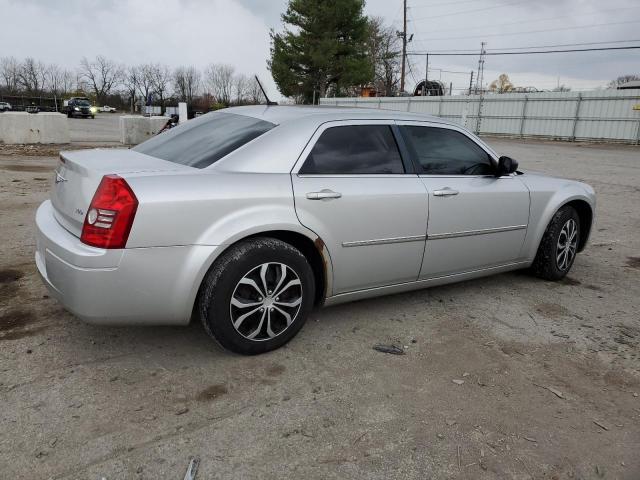 2C3KA43R98H126988 - 2008 CHRYSLER 300 LX GRAY photo 3