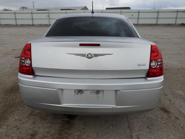 2C3KA43R98H126988 - 2008 CHRYSLER 300 LX GRAY photo 6